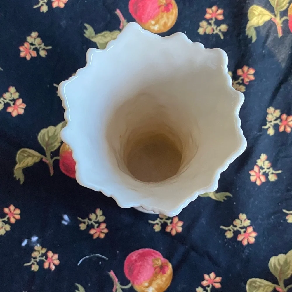 Lenox Elegant White Leaf Vase